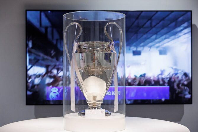 Bernabeu Stadium & Real Madrid Museum Guided Tour - The Real Madrid Museum and trophy displays