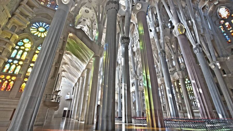 Best of Barcelona: Sagrada Familia & Park Guell with Pickup - Barcelona in one long, well-planned day