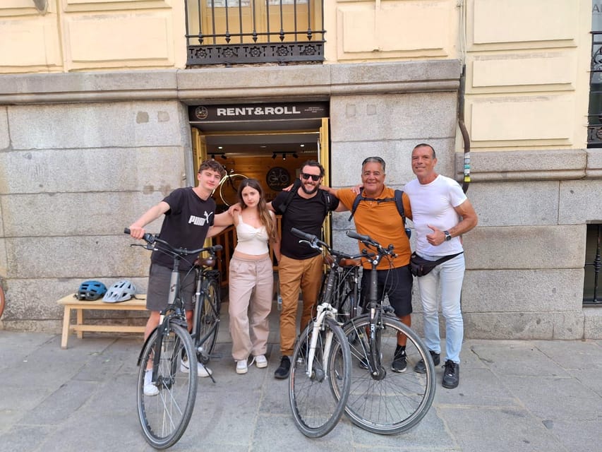 Best of Madrid: 3-Hour Guided Bike Tour in Small Groups - La Latina and Lavapiés show a less formal Madrid