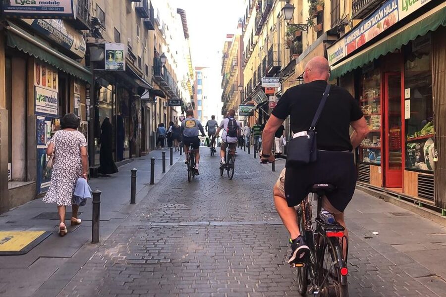 Best of Madrid: 3-Hour Guided Bike Tour in Small Groups - Safety, bikes, and the real effort involved