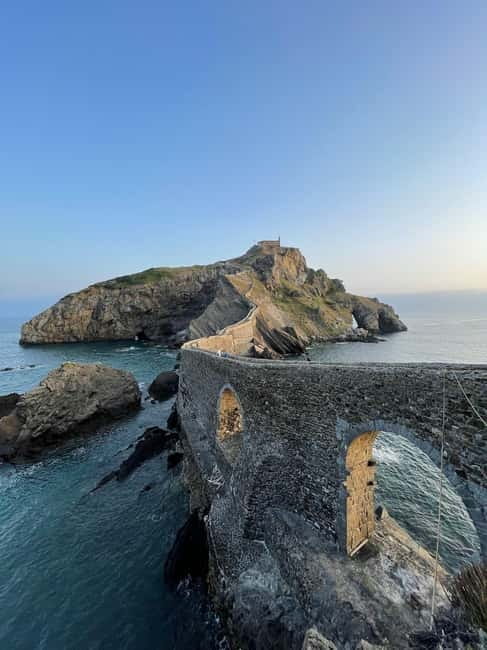 Bilbao: Gaztelugatxe, Bermeo, Mundaka, Gernika, & Wine Tour - Key points to know before booking