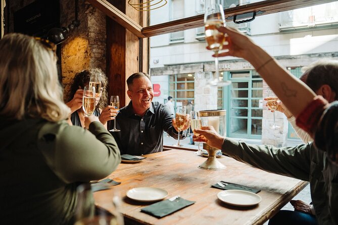 Bohemian Barcelona Neighborhood Evening Tapas & Wine Tour - Who will enjoy this evening most