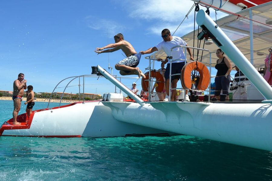 Caleta de Fuste: Catamaran Sailing Experience - Paella lunch and what is included