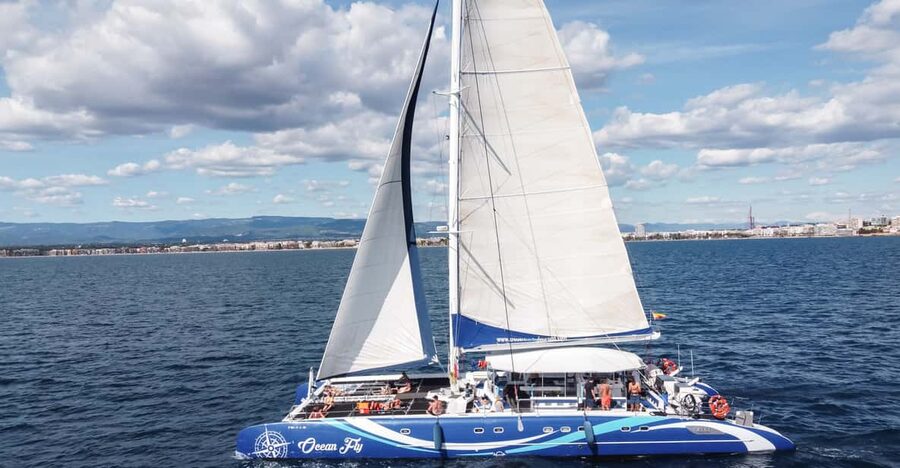 Cambrils: Costa Daurada Sail Catamaran Cruise - Key points to know before booking