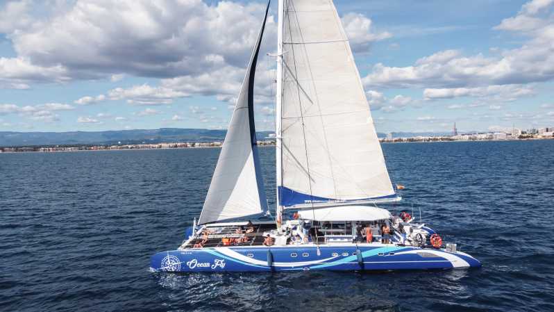 Cambrils: Costa Daurada Sail Catamaran Cruise - What happens at the swimming stop