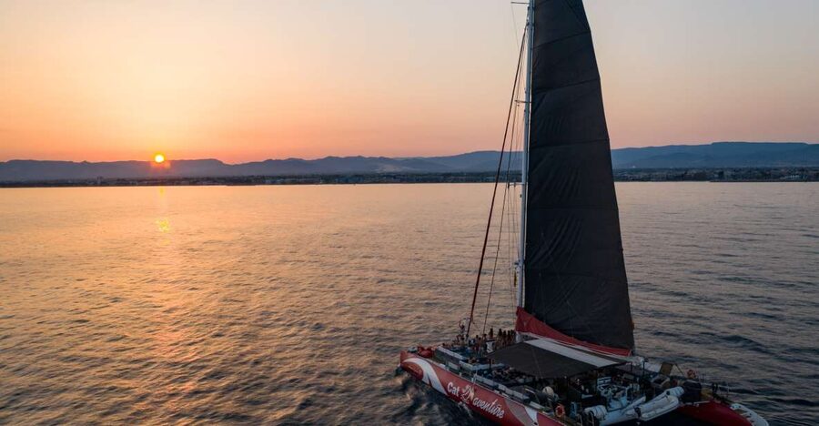 Cambrils: Sunset Catamaran Cruise with Drinks - The parts of this cruise that matter most