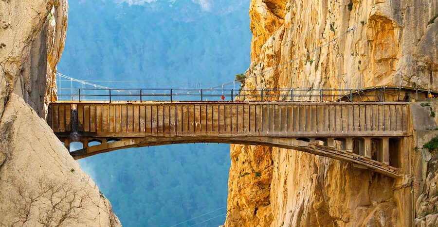 Caminito del Rey: Entry Ticket - The safety briefing and equipment
