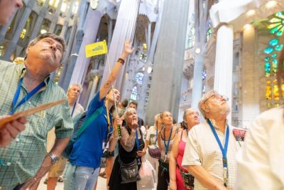 Combo: Skip the Line Sagrada Familia & Park Guell Guided Tour