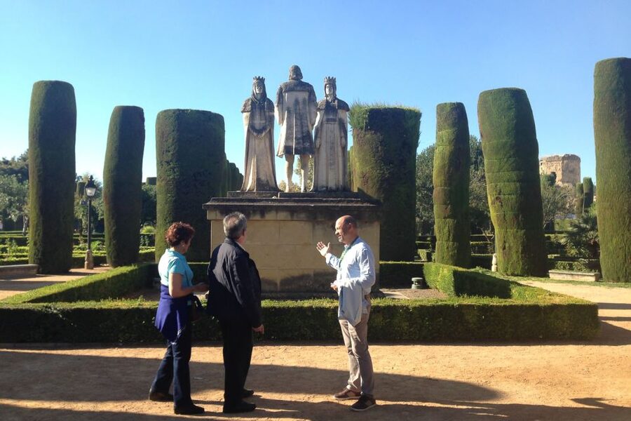 Cordóba: Gardens & Fortress of Catholic Monarchs Guided Tour - When the fortress is closed