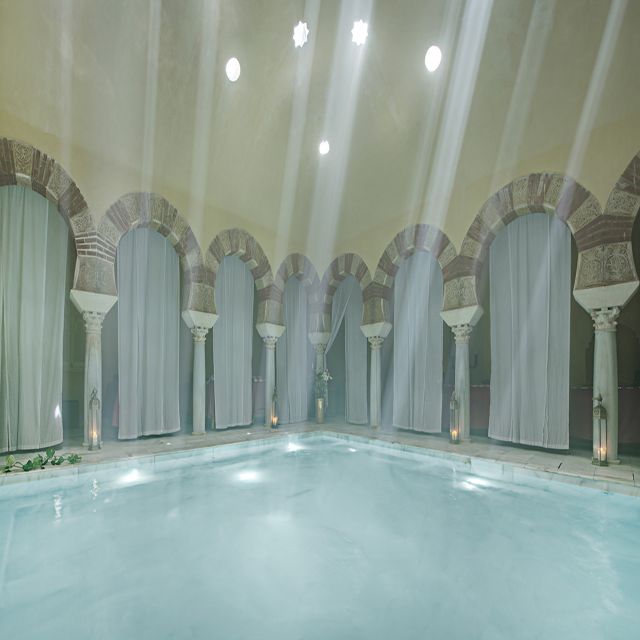 Córdoba: Hammam Al Ándalus Entry Ticket w/Optional Massage - The best time to schedule your visit