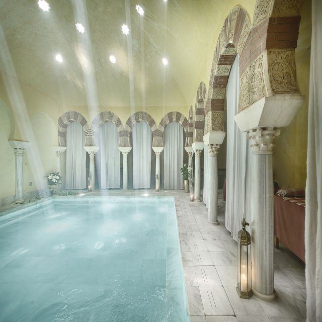 Córdoba: Hammam Al Ándalus Entry Ticket w/Optional Massage - Steam prepares you for the optional treatment
