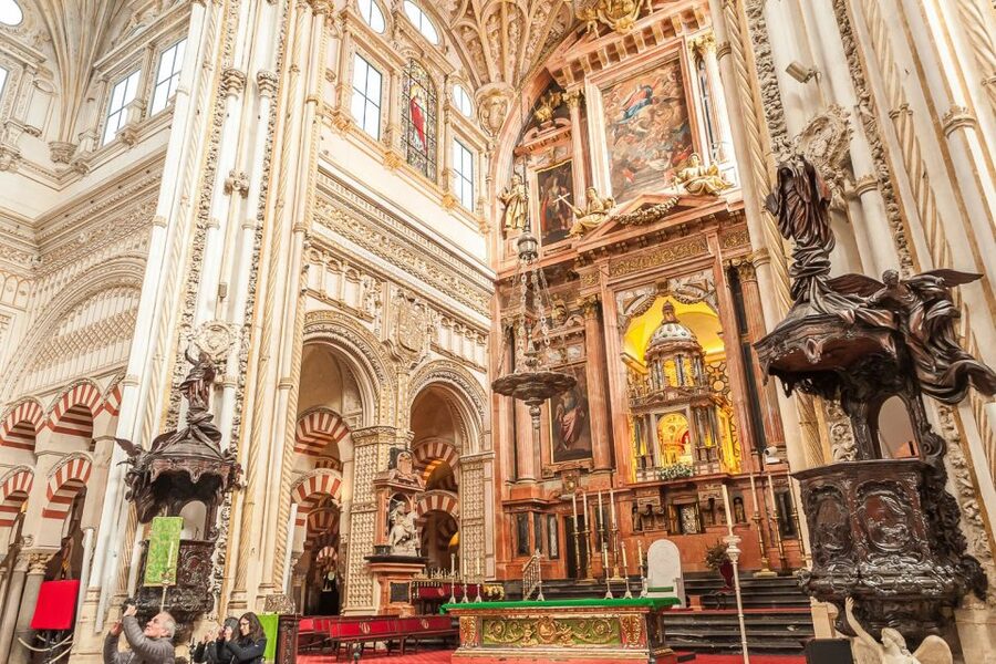 Cordoba: Monuments Walking Tour - Inside the Córdoba Synagogue