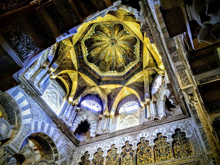 Córdoba Mosque, Jewish Quarter and Alcázar 3-Hour Tour - Timing, group size, and physical pace
