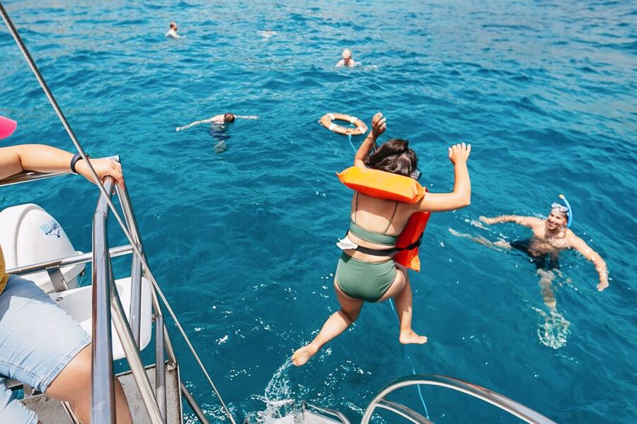 Costa Adeje: Whale Watching Catamaran Tour with Drinks - Respecting the whales matters here