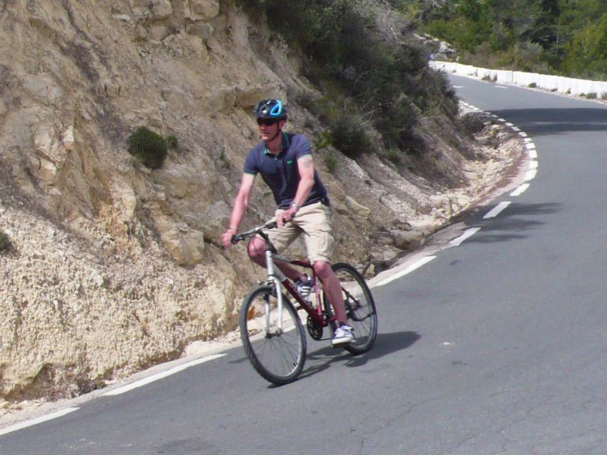Costa Blanca Downhill Bike Ride - Finishing in Sella with a drink
