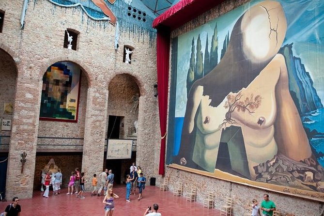 Dali Museum & Cadaques Small Group Tour with Hotel pick-up - Port Lligat and Dalí’s peculiar home