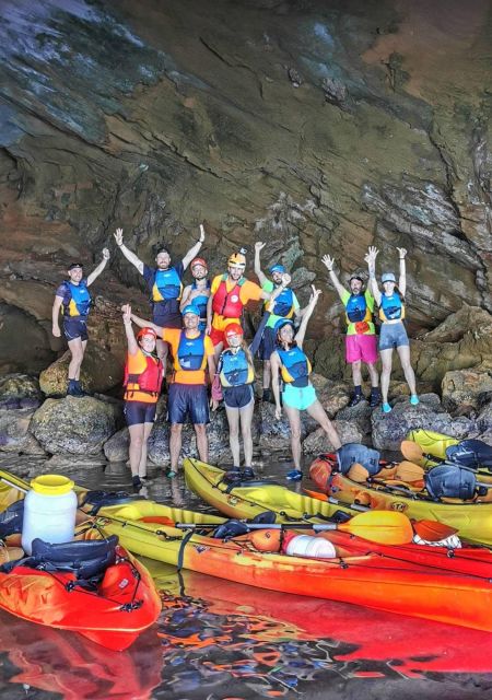 Dénia: Cova Tallada kayak trip - Who will enjoy this activity most