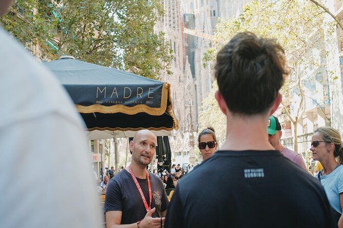 Fast Track: Sagrada Familia Guided Tour - Dress rules, timing changes, and practical cautions