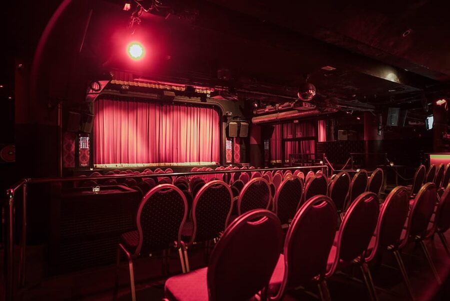 Flamenco Experience (30 minute masterclass) - A quick taste of flamenco in central Barcelona