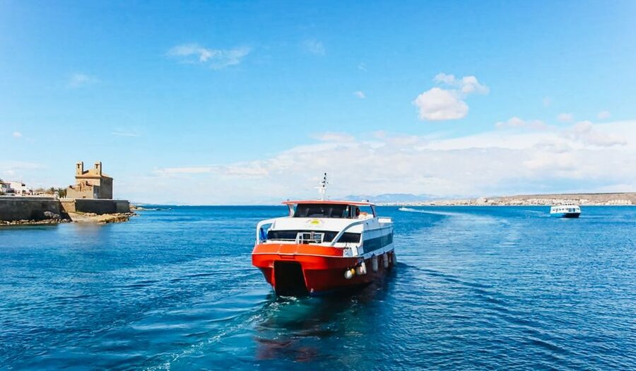 From Alicante: Roundtrip to Tabarca Island - Food, toilets, and small comforts