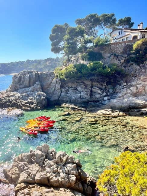 From Barcelona: Costa Brava Kayak & Snorkel Tour with Picnic - Meeting at Kulas Bar in Barcelona