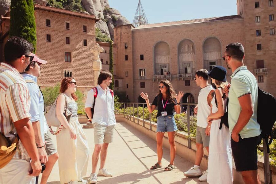 From Barcelona: Full-Day Montserrat & Wine Small Group Tour - How the schedule feels over nine hours