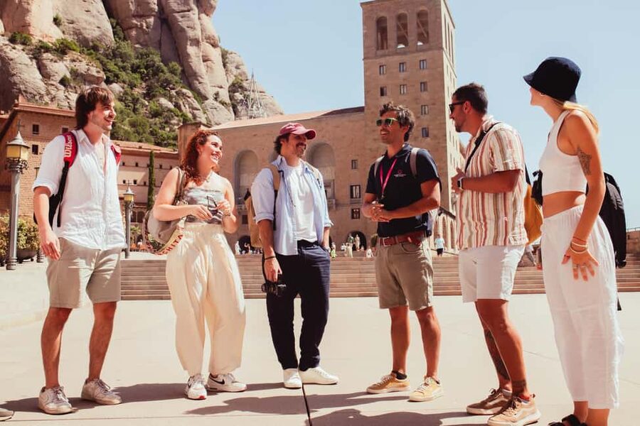 From Barcelona: Full-Day Montserrat & Wine Small Group Tour - Meeting your group at Barcelona Nord