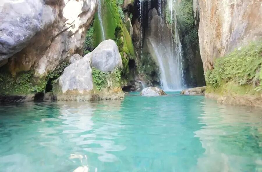 From Benidorm: Guadalest, Altea & ticket in Algar Waterfalls - Algar Waterfalls: rocky pools and a cold swim