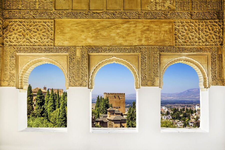 From Costa del Sol or Malaga: Granada and Alhambra Tour - Your first look at Granada and the two-hour free period