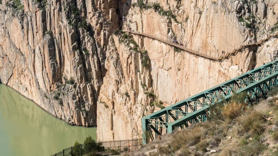 From Fuengirola: Caminito del Rey Guided Day Trip - Who should book this excursion?