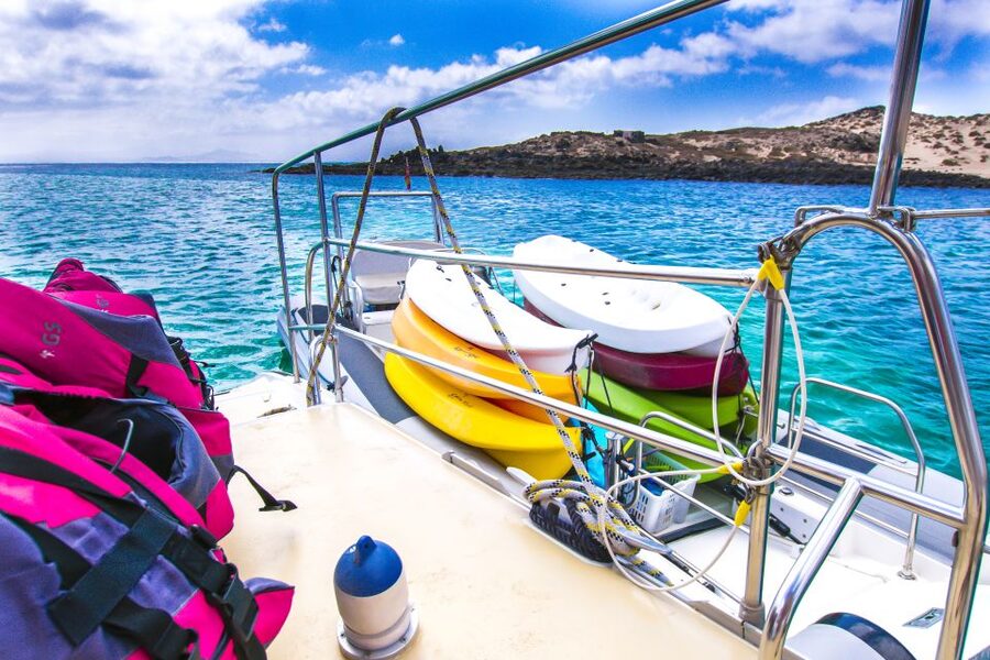 From Lanzarote: Sailing Day Trip Around La Graciosa - Francesa Beach and the marine reserve