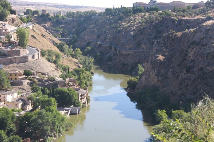 From Madrid: Toledo & Jewish Quarter Half-Day Tour - Why Toledo makes a strong day trip from Madrid