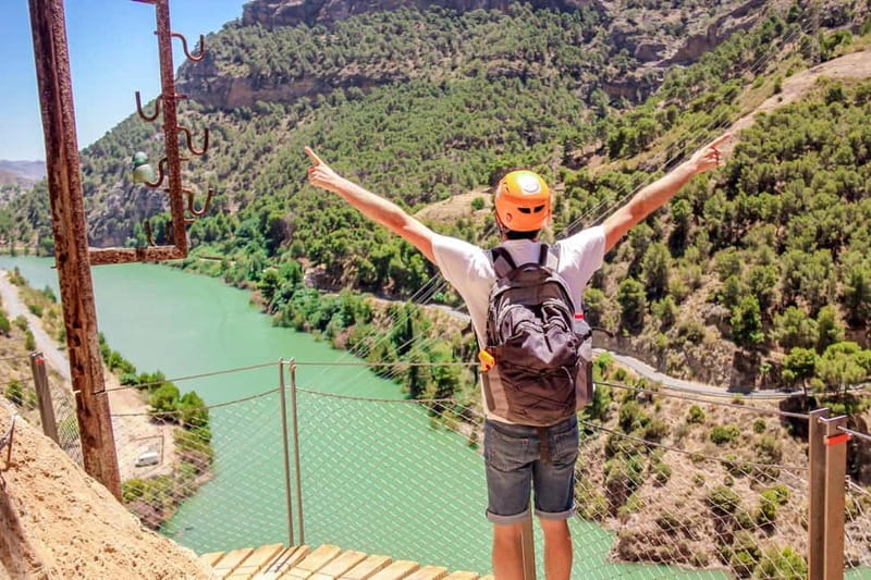 From Málaga: Caminito del Rey Day Trip & Guided Tour - Meeting in central Málaga