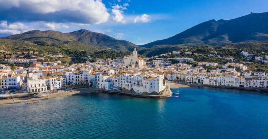 From Roses: Costa Brava Boat Tour to Cadaqués - Following Cape Norfeu and the Costa Brava cliffs