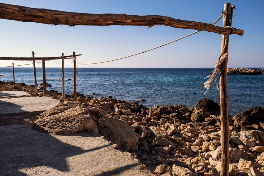 From Valencia: Cala del Moraig Hiking & Beach Trip - What the $58 price really covers