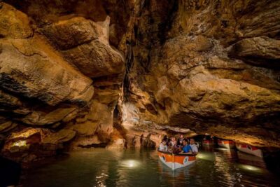 Caves of San José Guided Excursion and Ticket