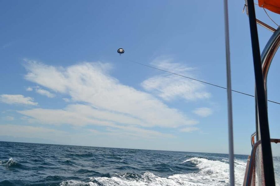 Fuengirola: Deluxe Parasailing Flight from Fuengirola Port - The lift to 400 meters