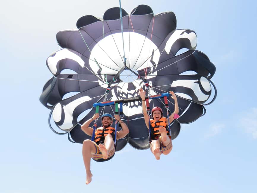 Fuengirola: Deluxe Parasailing Flight from Fuengirola Port - Who will enjoy this flight most
