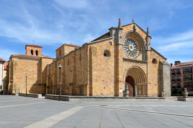 Full Day Tour to Avila & Segovia from Madrid - Ávila’s walls give the day its strongest opening