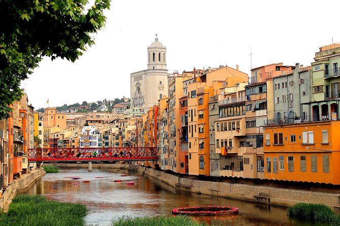 Game Of Thrones Walking Tour in Girona - Cathedral steps and King’s Landing scenes