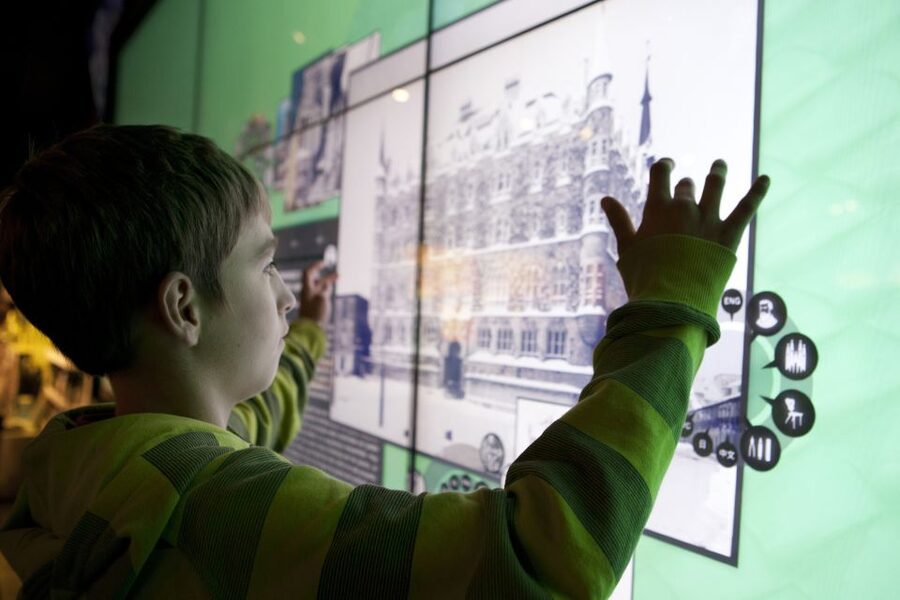 Gaudí Experiència Barcelona Admission Ticket - The interactive walls after the film