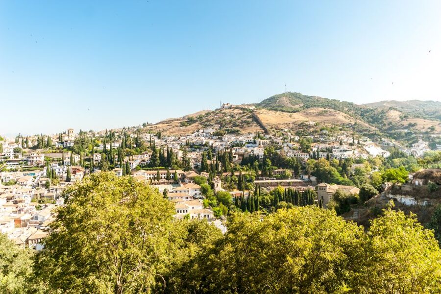 Granada: Alhambra and Generalife Garden Ticket & Guided Tour - Starting at the Access Pavilion