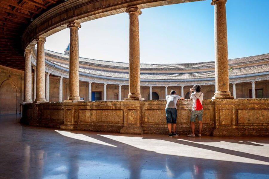 Granada: Alhambra Entry Ticket with Audio Guide - Small details that make the visit easier