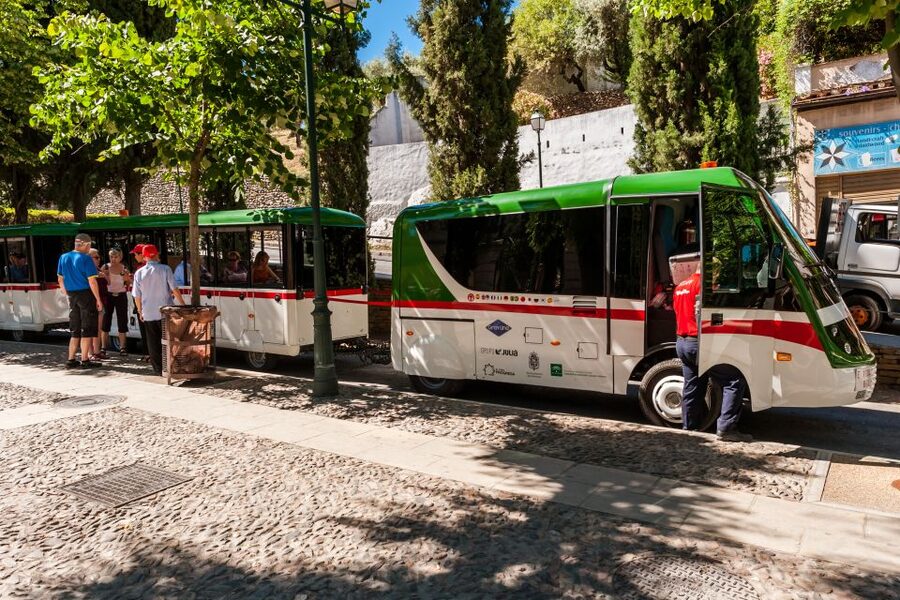 Granada City Train 1 or 2-Day Hop-On Hop-Off Ticket - Alhóndiga and the Cathedral area