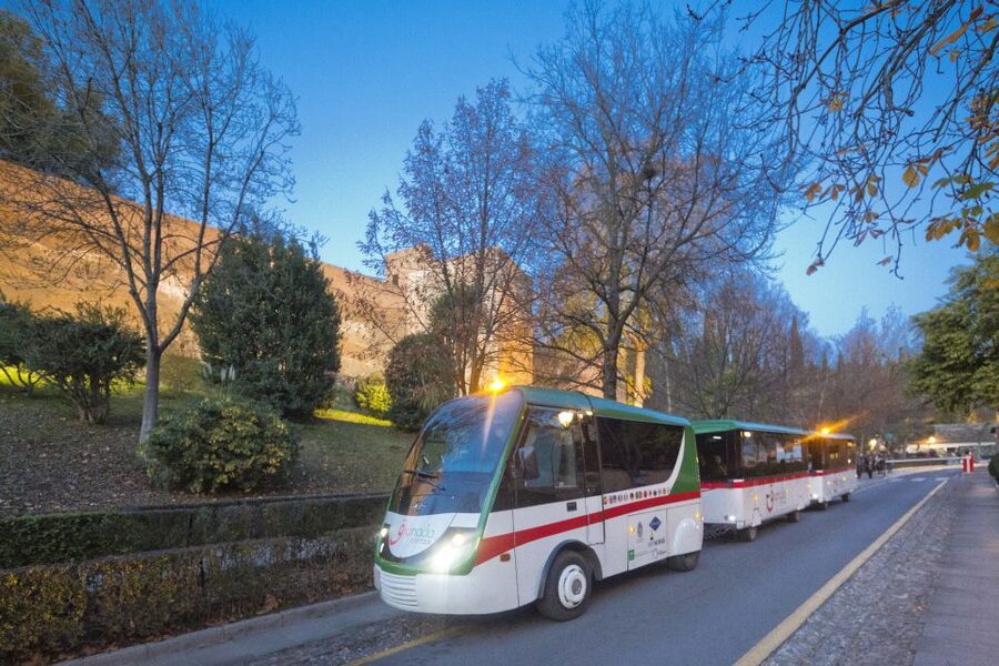 Granada City Train 1 or 2-Day Hop-On Hop-Off Ticket - Arco de Elvira and Hospital Real