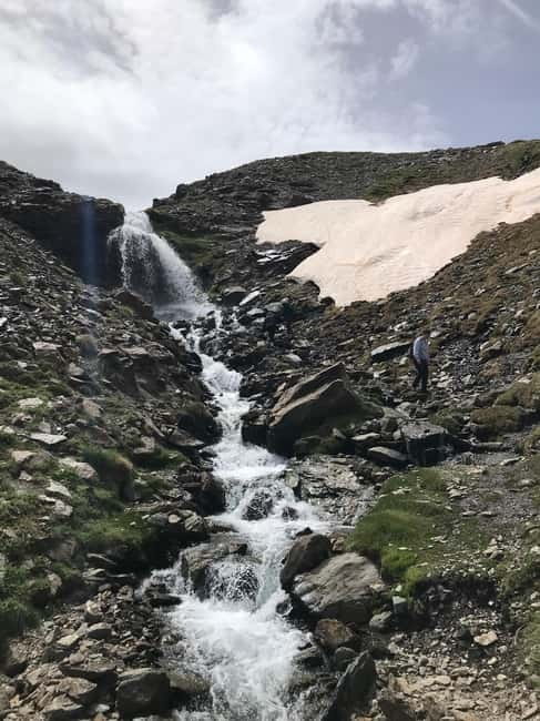 Granada: High Sierra Nevada Hiking Tour to 3000 Meters - San Juan Valley and the work of ancient ice