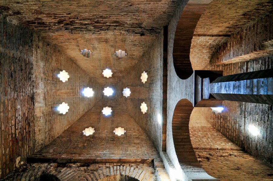 Granada: Moorish Monuments Entrance Tickets - Corral del Carbón and the old trading world