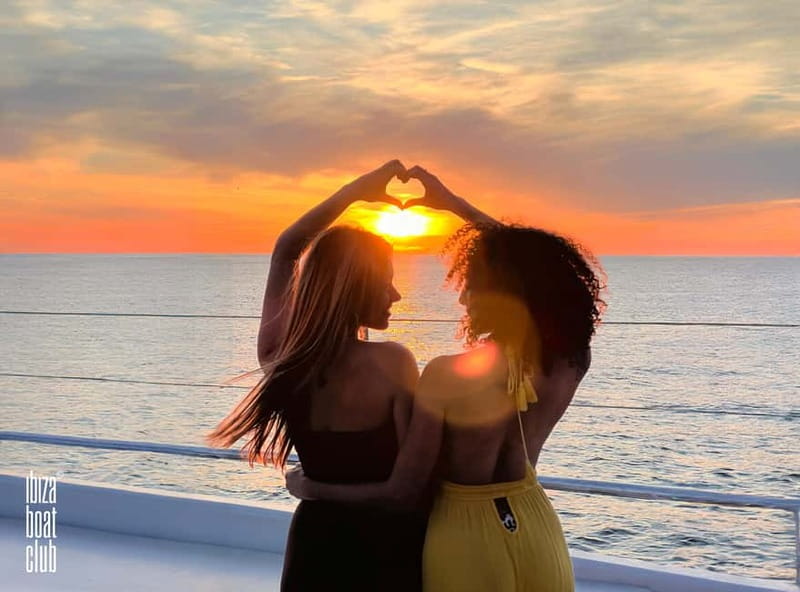 Ibiza: Formentera Cruise at Ibiza Boat Club - Key points to know before booking