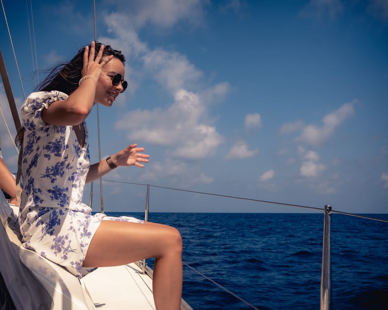 Ibiza: Midday or Sunset Sailing with Snacks and Open Bar - Cava, tapas, and an open bar at sea