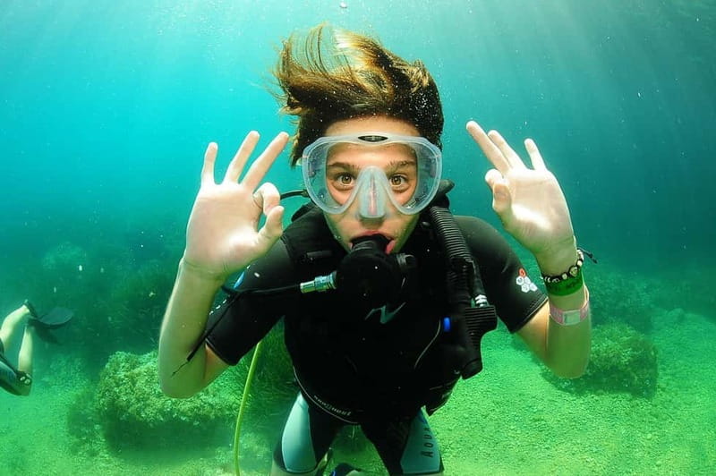 Ibiza Scuba Diving for Beginners and Snorkeling - Why the small instructor groups matter
